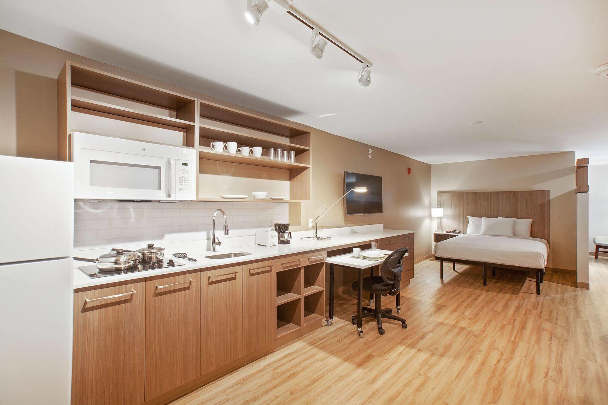 Extended Stay America Premier Suites - Providence - East Providence Exterior foto